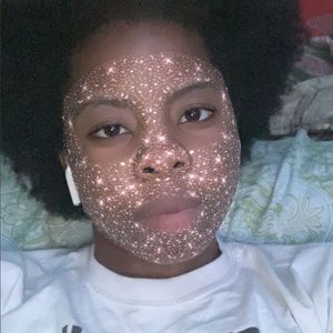 Meet your Posher, Jenny